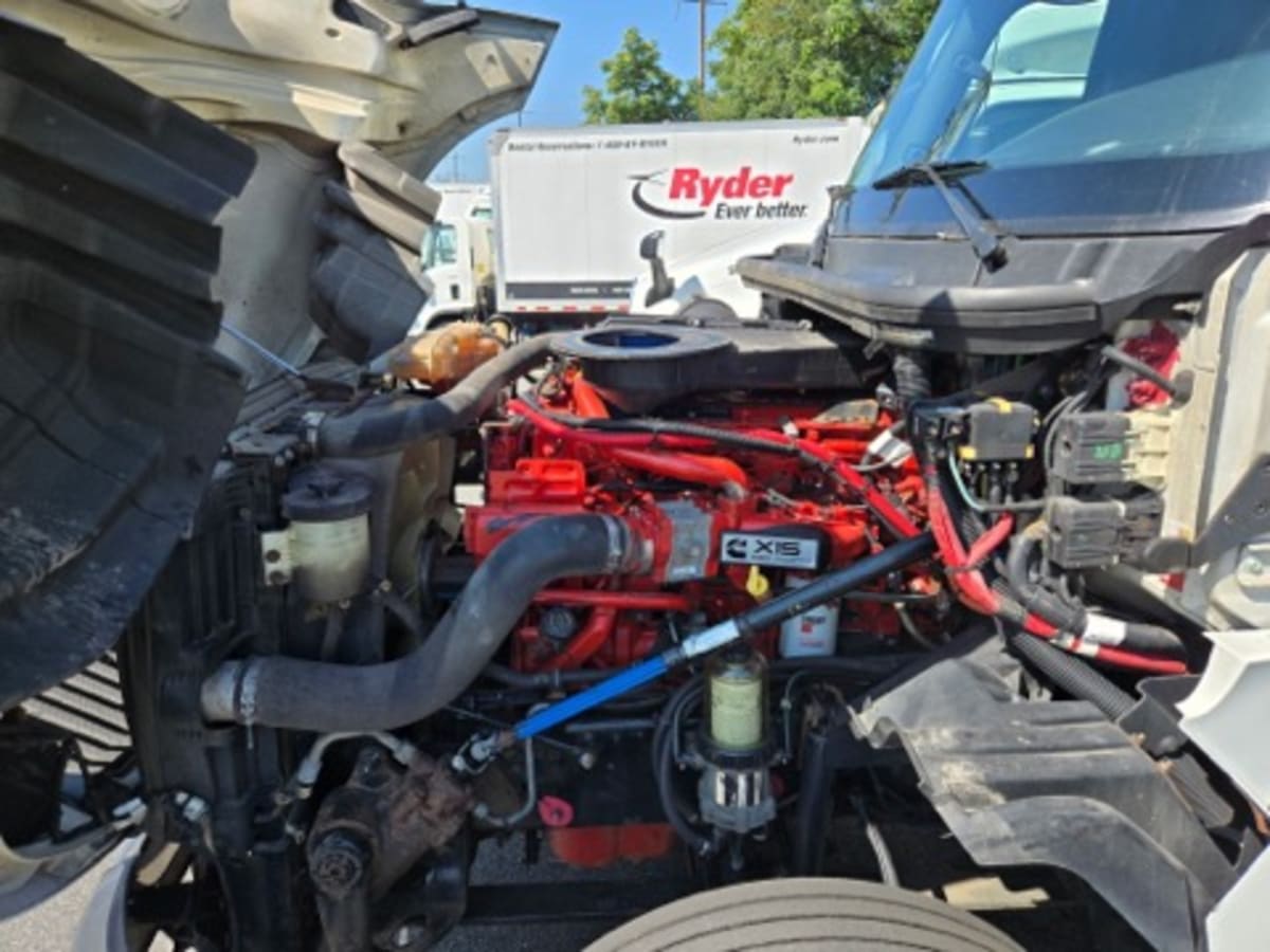2020 International - image 9
