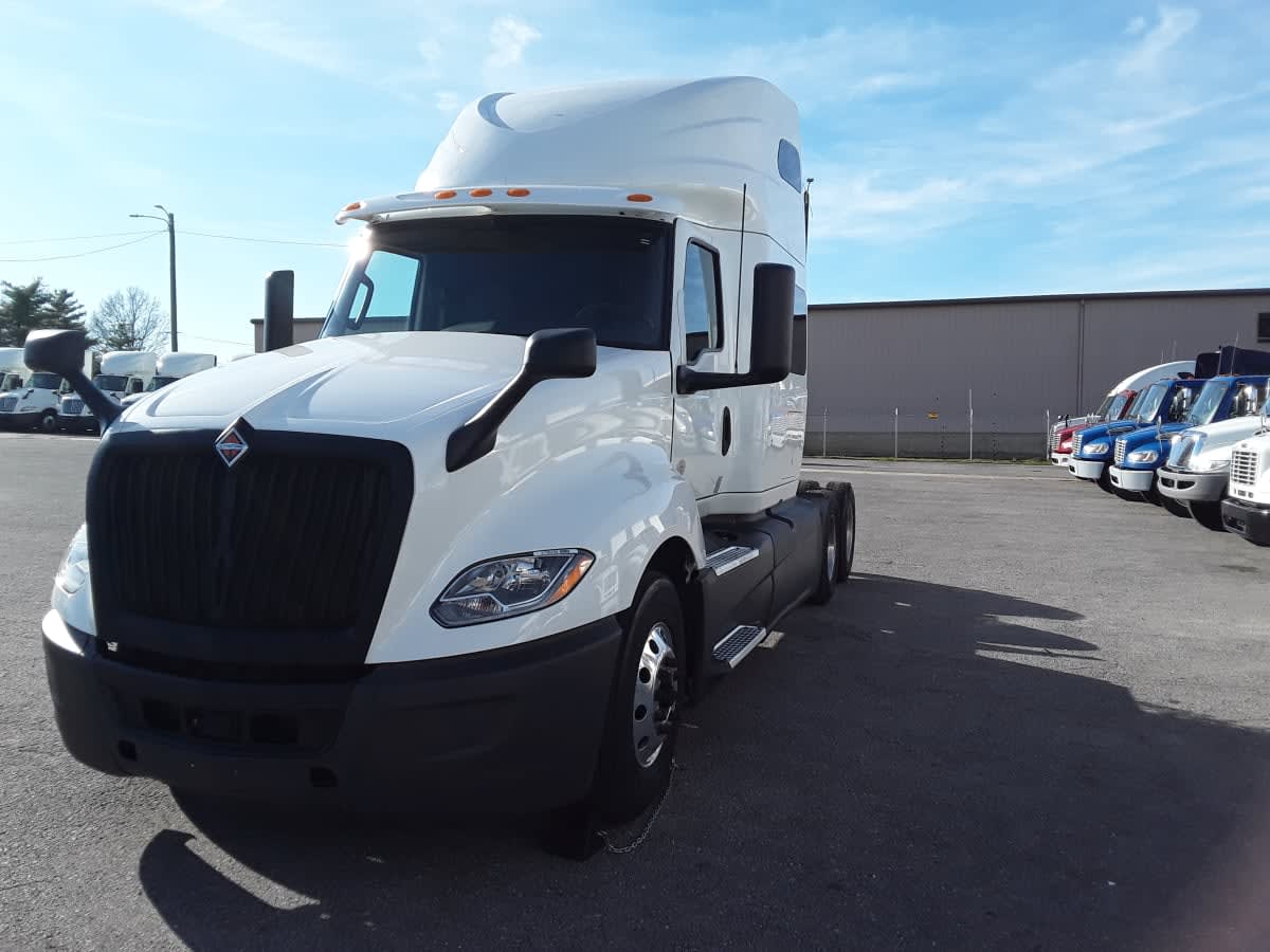 2020 Navistar International LT625 SLPR CAB 279039