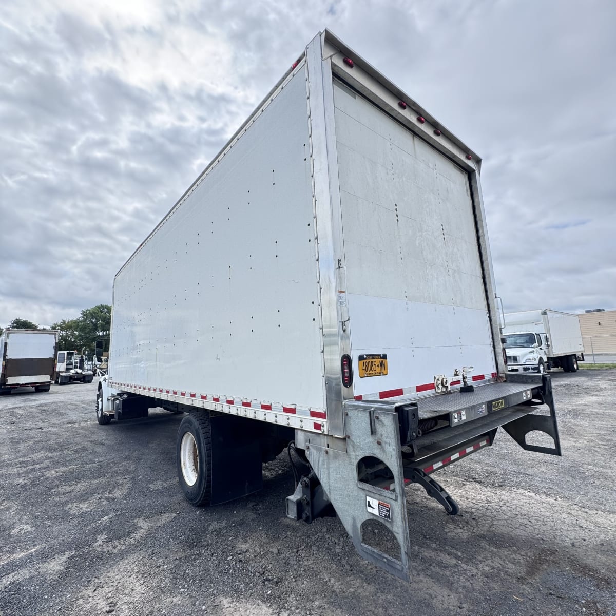 2020 Freightliner/Mercedes M2 106 279086