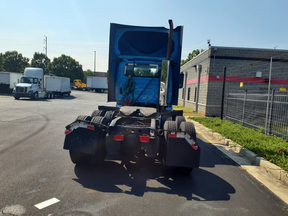 2020 International LT in Atlanta, GA — photo 5