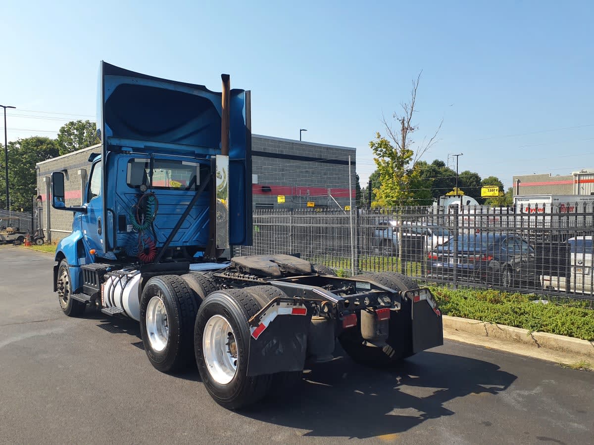 2020 International LT in Atlanta, GA — photo 6
