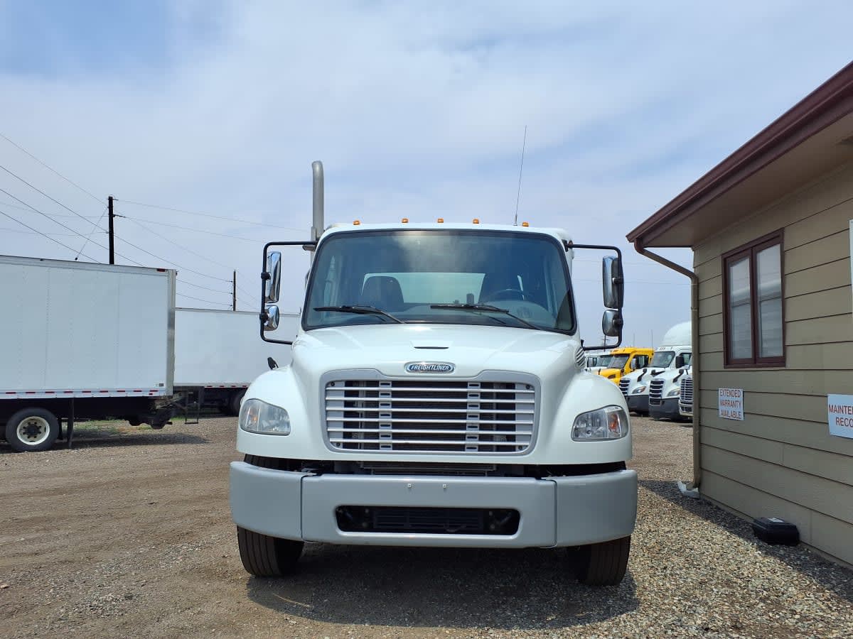 2020 Freightliner M2 106 in Commerce City, CO — photo 2