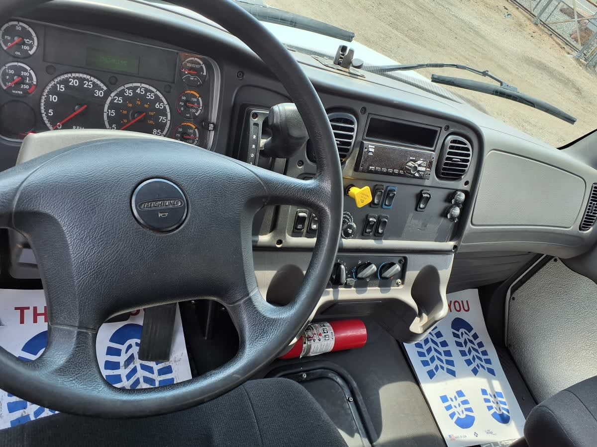 2020 Freightliner M2 106 in Commerce City, CO — photo 7