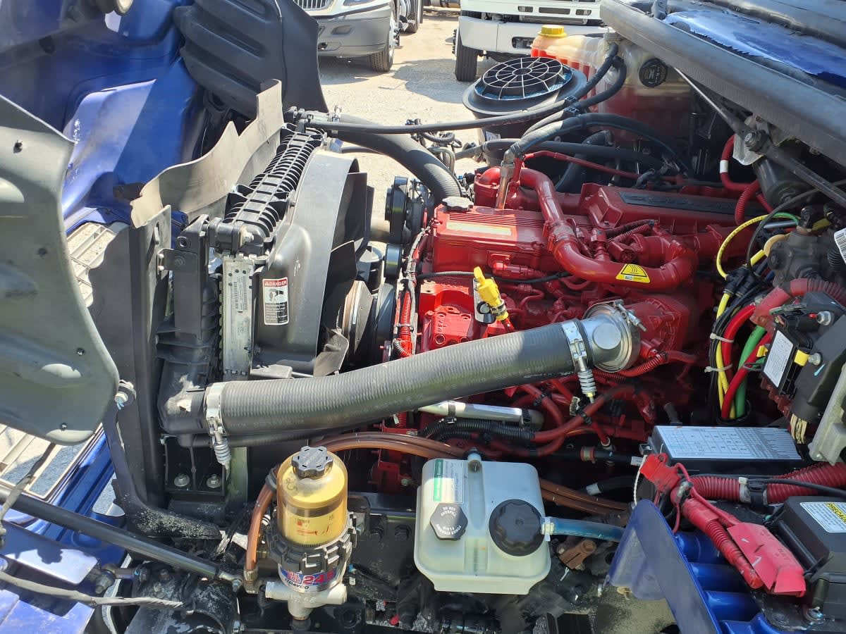 2020 Freightliner M2 106 279321
