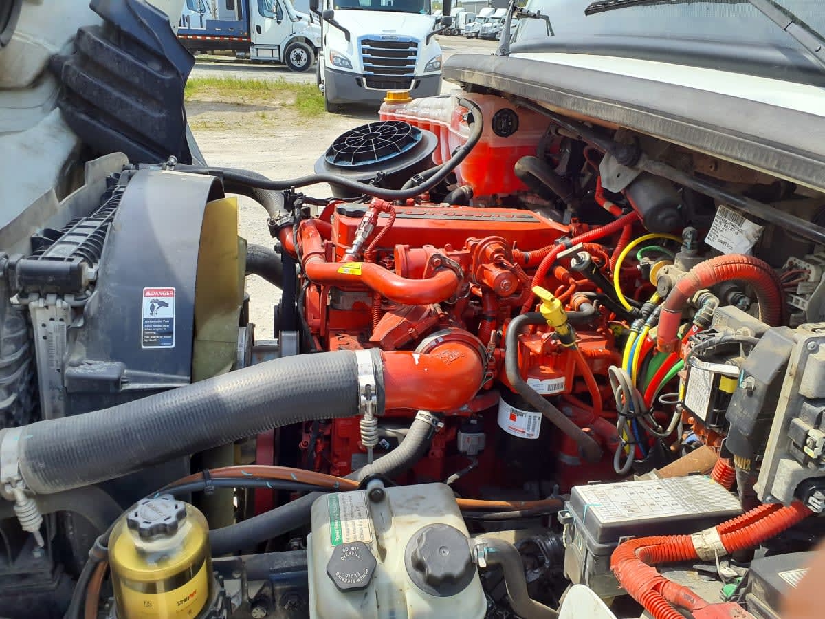 2020 Freightliner/Mercedes M2 106 279327