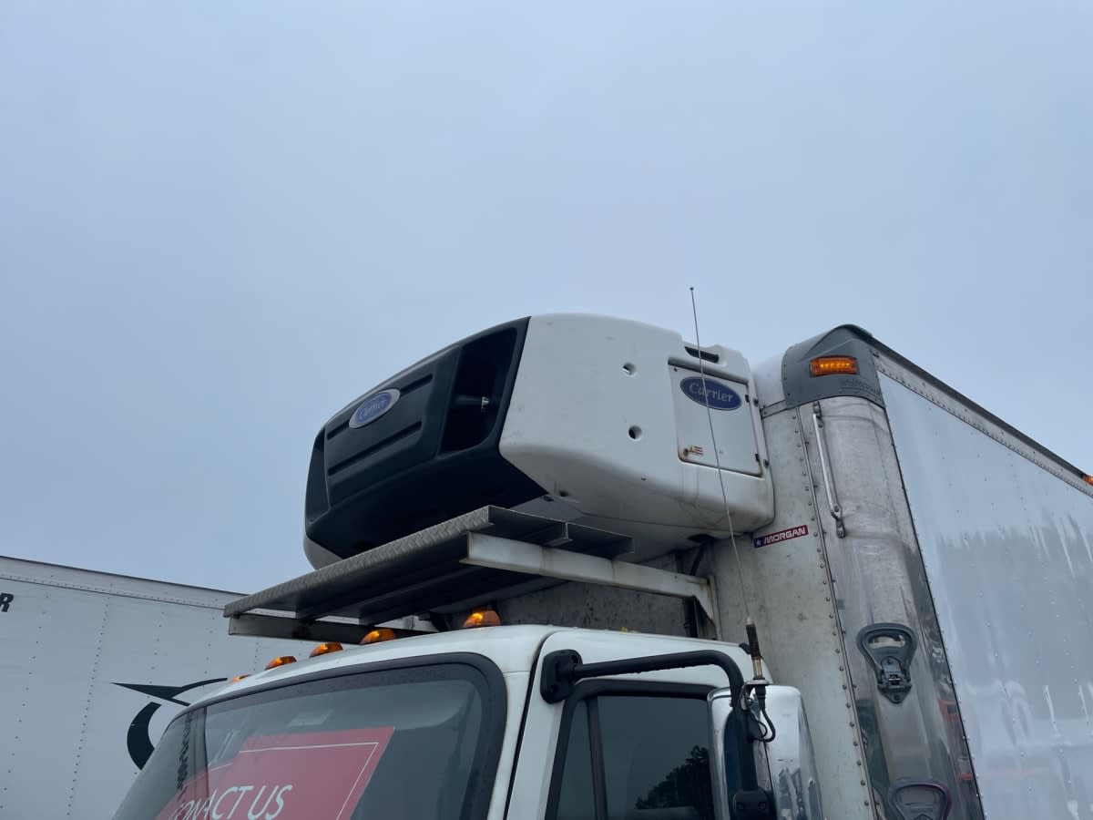2020 Freightliner M2 106 279370