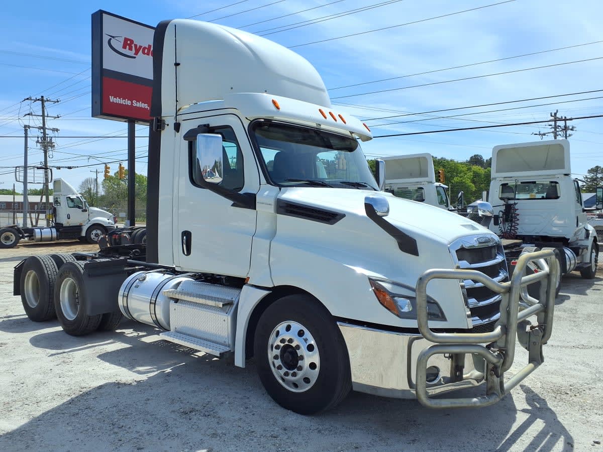 2020 Freightliner/Mercedes NEW CASCADIA PX12664 279515