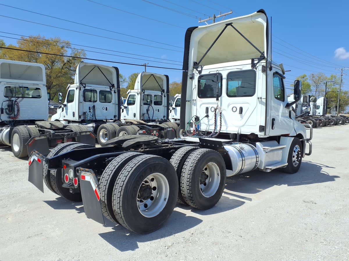 2020 Freightliner/Mercedes NEW CASCADIA PX12664 279524