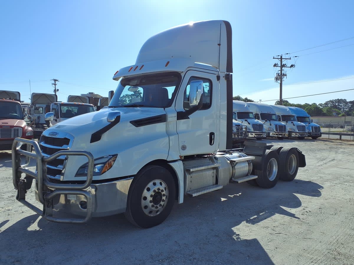2020 Freightliner/Mercedes NEW CASCADIA PX12664 279525