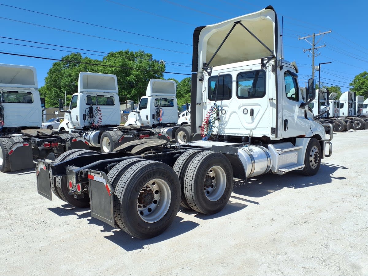 2020 Freightliner/Mercedes NEW CASCADIA PX12664 279536