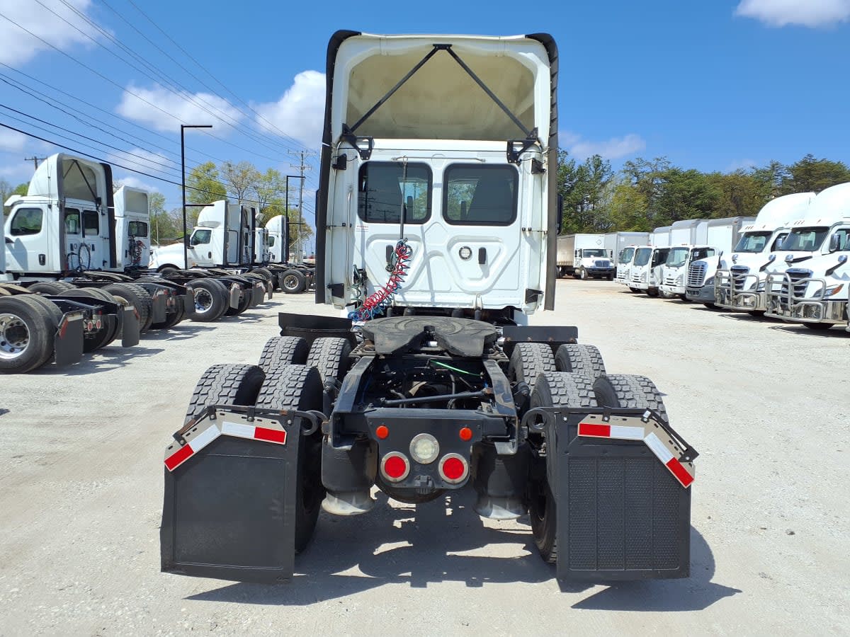 2020 Freightliner/Mercedes NEW CASCADIA PX12664 279539