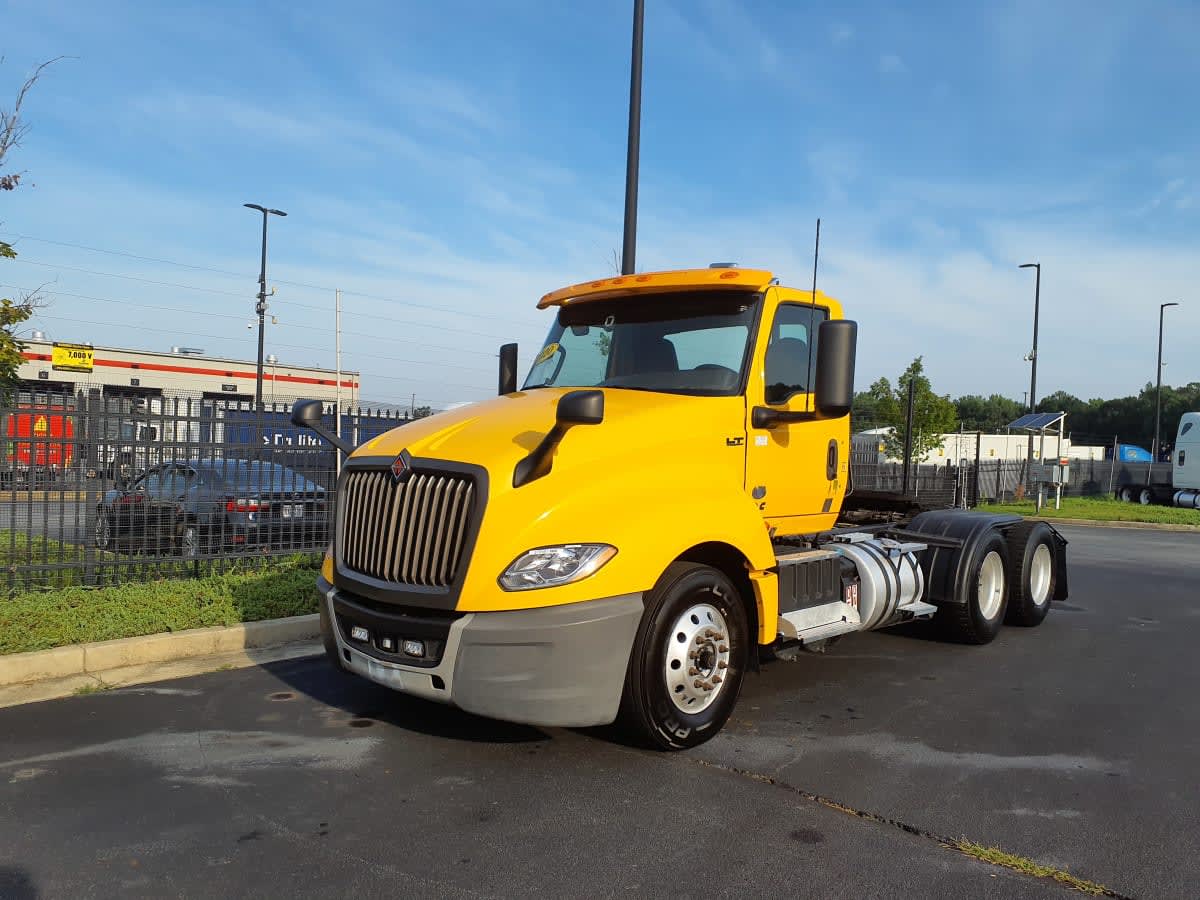 2020 International LT in Atlanta, GA — photo 3