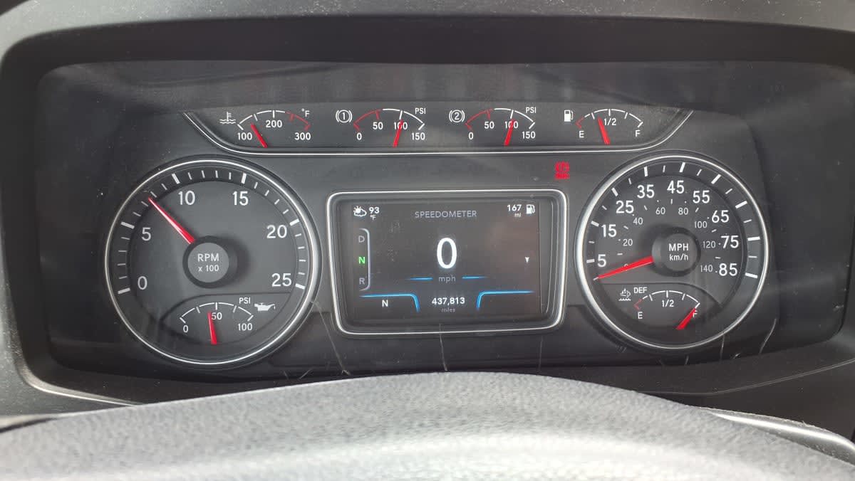 2020 Navistar International LT625 DAYCAB T/A 279651