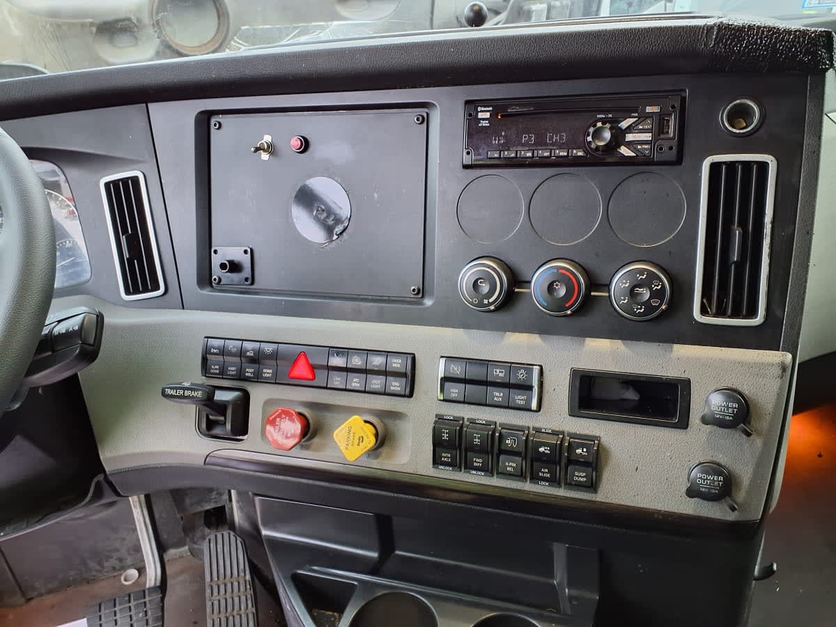 2020 Freightliner/Mercedes NEW CASCADIA PX12664 279680