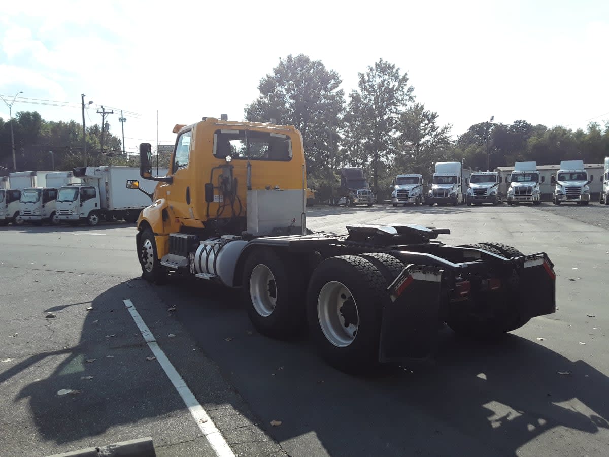 2020 Navistar International LT625 DAYCAB T/A 279760 2020 Navistar International LT625 DAYCAB T/A 279760