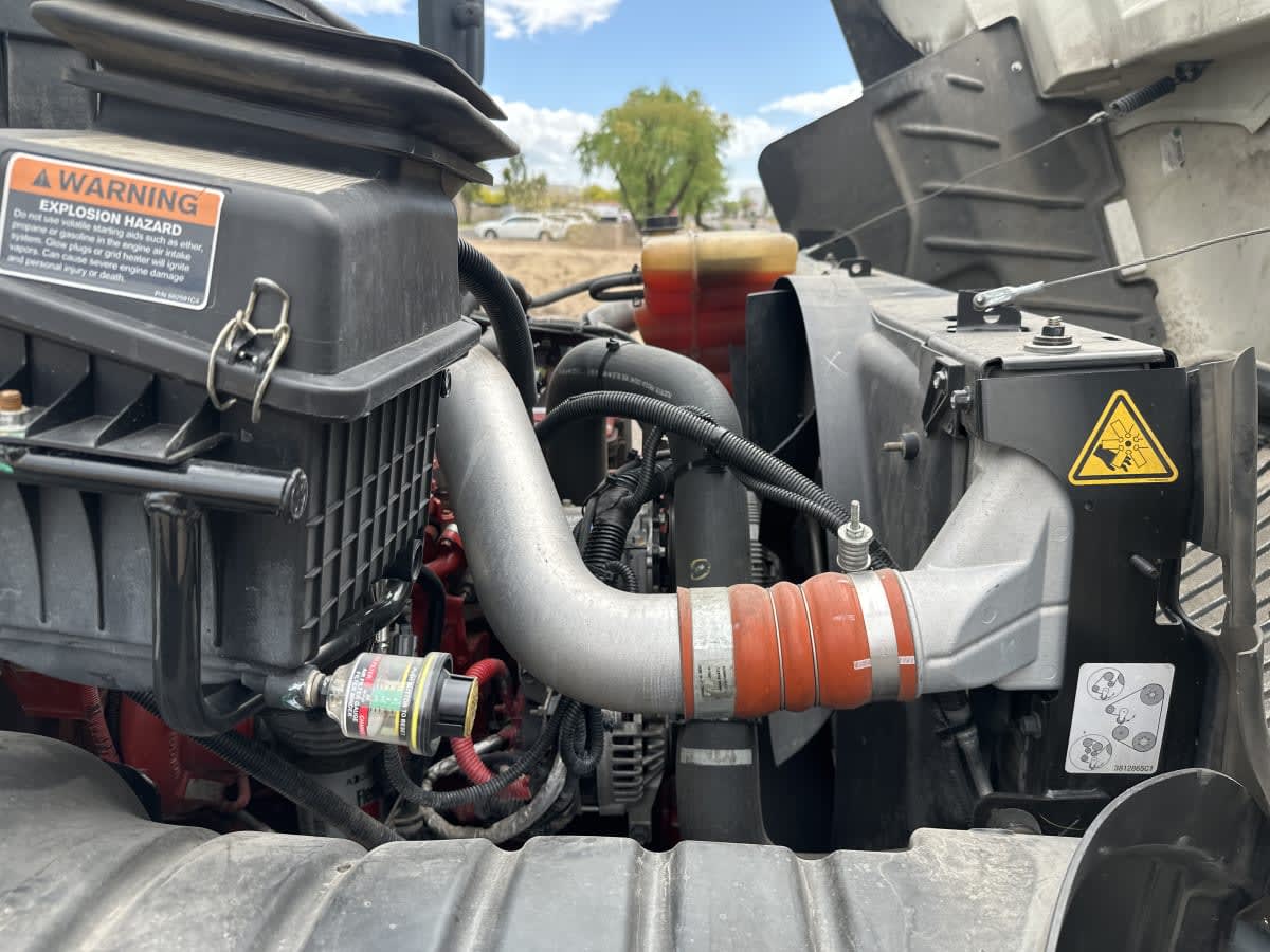 2020 Navistar International MV607 (4X2) 279868
