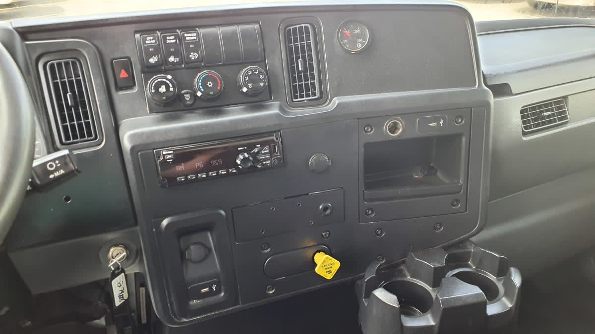 2020 Navistar International MV607 (4X2) 279888