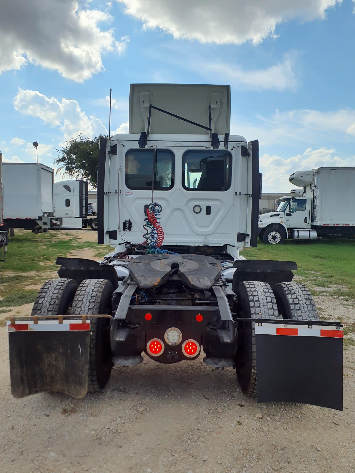 2020 Freightliner Cascadia in Converse, TX — photo 5