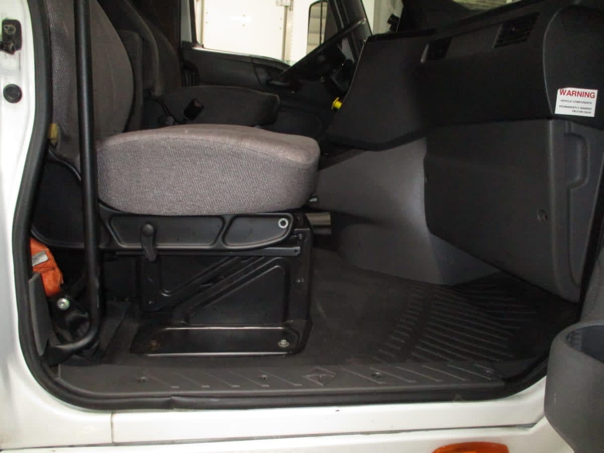 2020 International - image 14