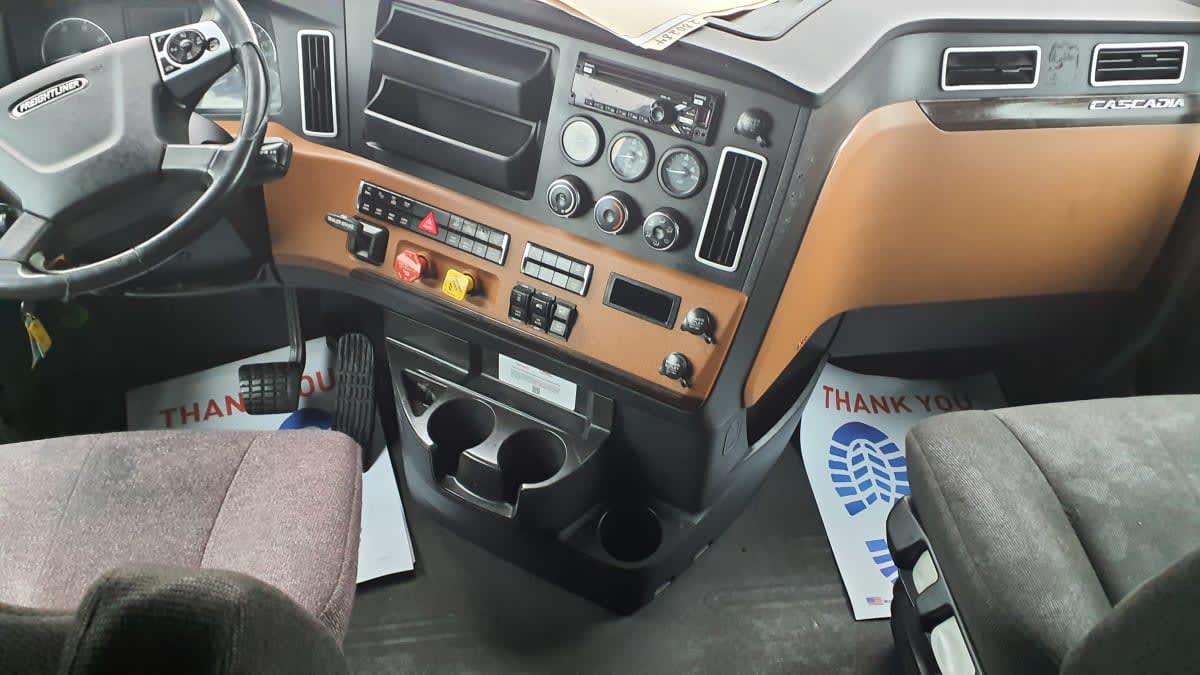 2020 Freightliner/Mercedes NEW CASCADIA PX12664 280284