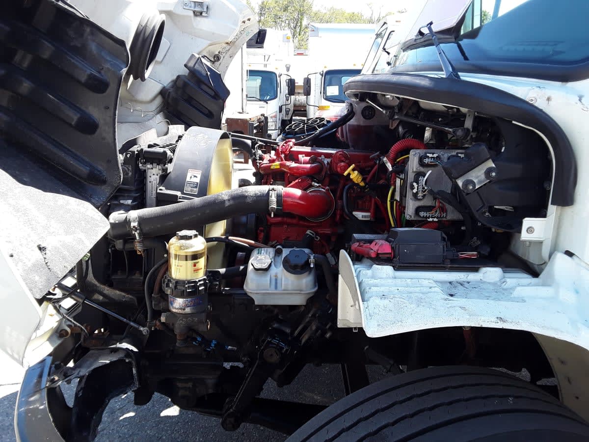2020 Freightliner M2 106 280396