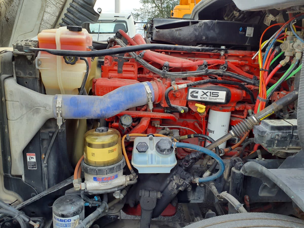 2020 Freightliner - image 9