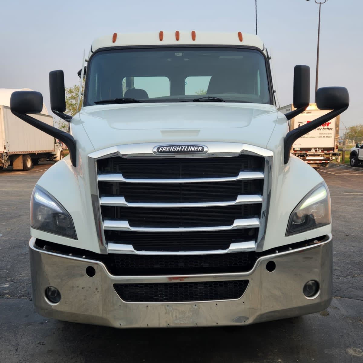 2021 Freightliner NEW CASCADIA 126 280661