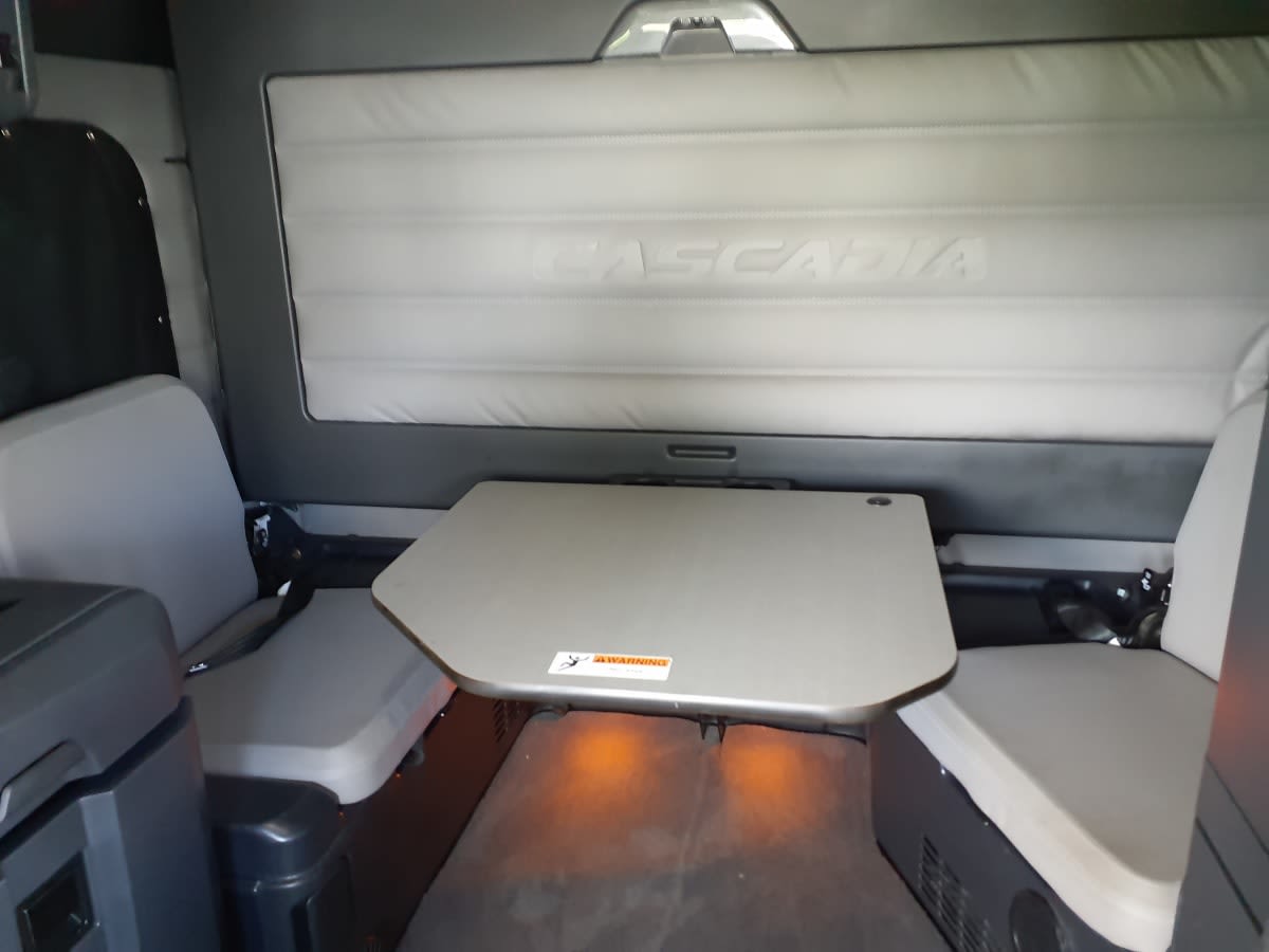 2020 Freightliner/Mercedes NEW CASCADIA PX12664 280682