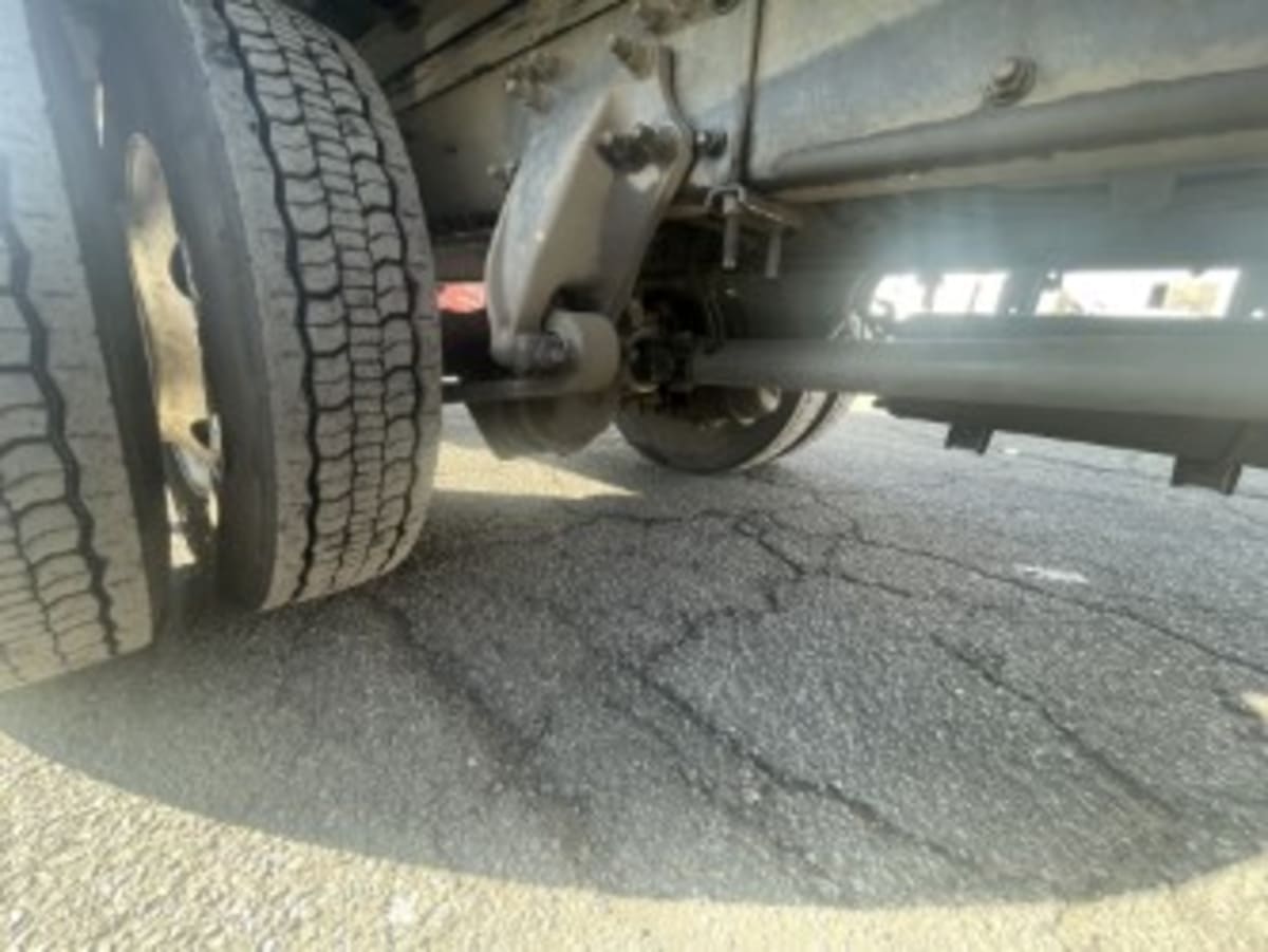 2020 Freightliner/Mercedes M2 106 280796