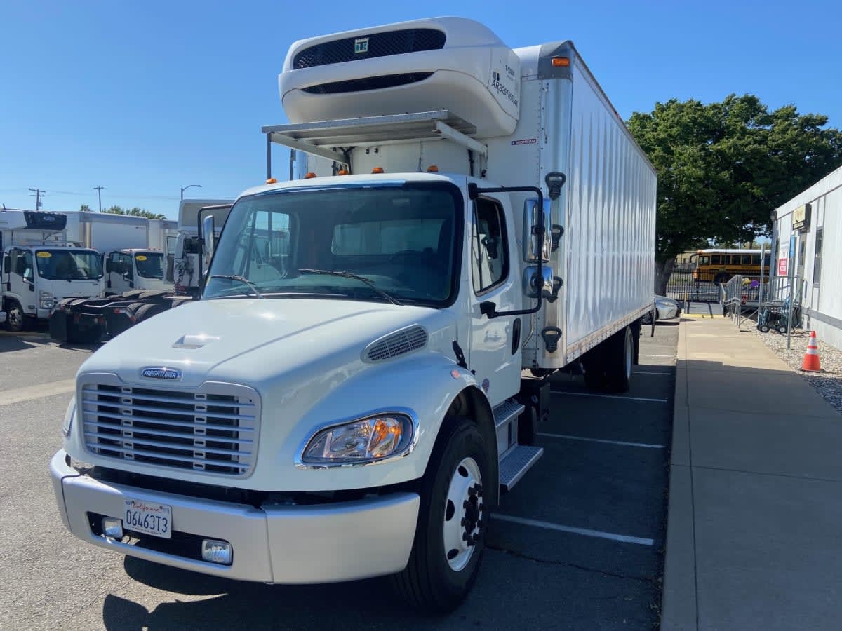 2020 Freightliner/Mercedes M2 106 280810
