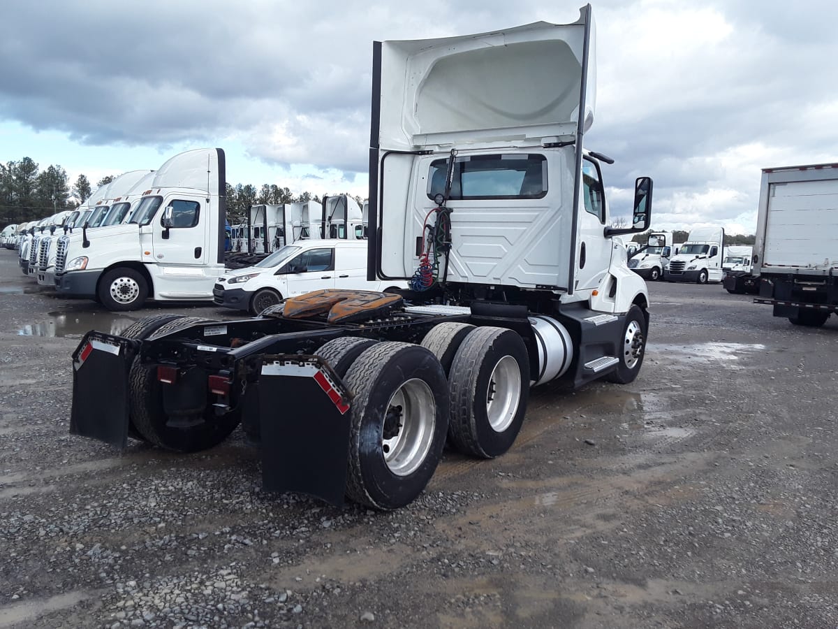 2020 Navistar International LT625 DAYCAB T/A 280919