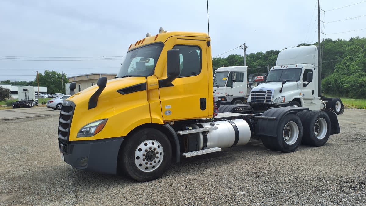 2020 Freightliner/Mercedes NEW CASCADIA 116 280947