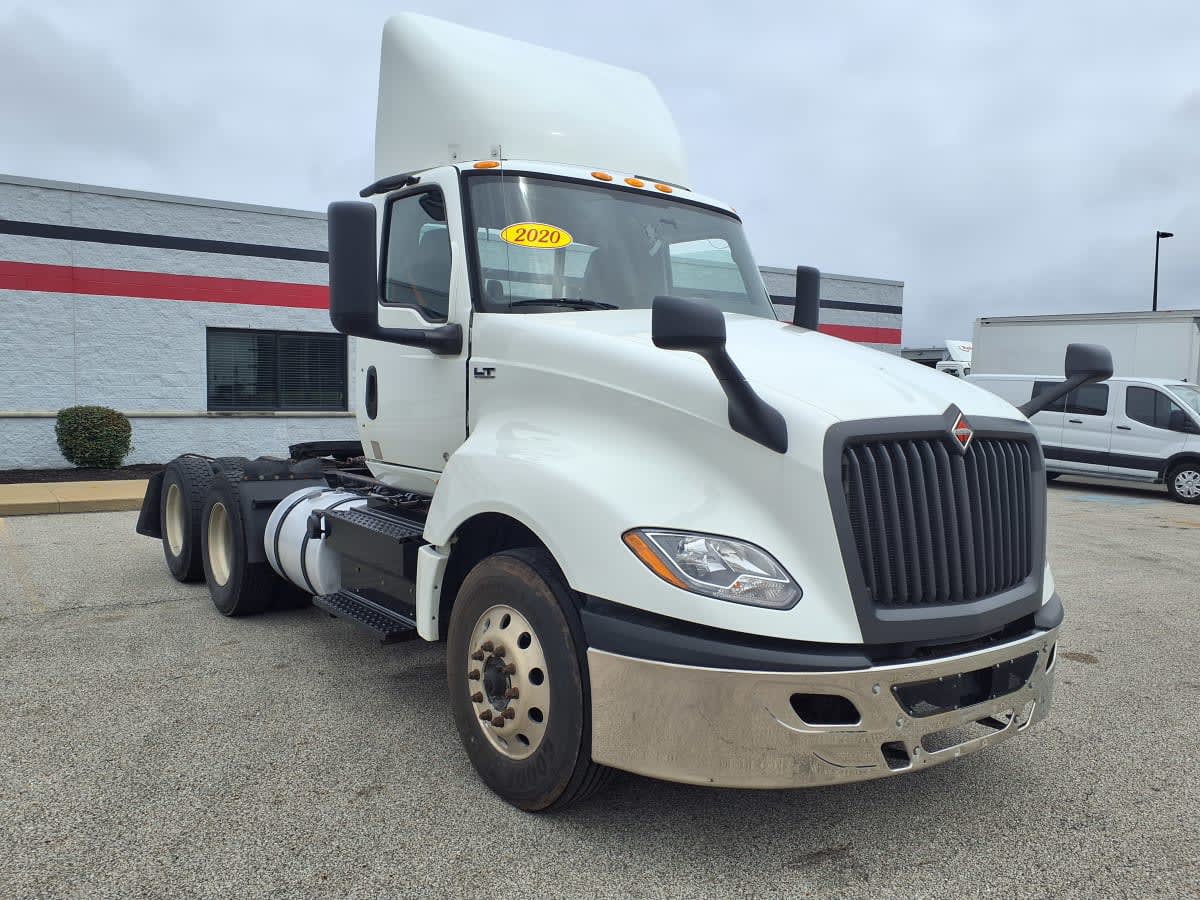 2020 International LT in Cleveland, OH — photo 3