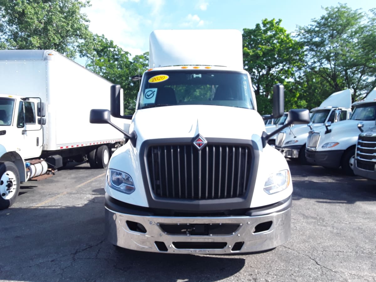 2020 Navistar International LT625 DAYCAB T/A 281025