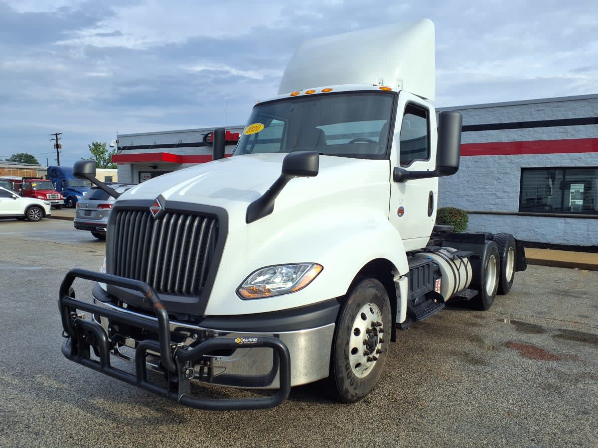 2020 Navistar International LT625 DAYCAB T/A 281030 2020 Navistar International LT625 DAYCAB T/A 281030