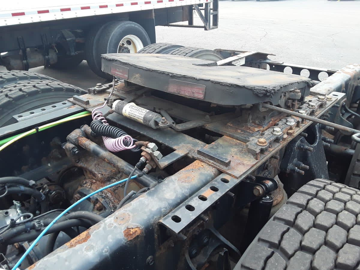 2020 Navistar International LT625 DAYCAB T/A 281031