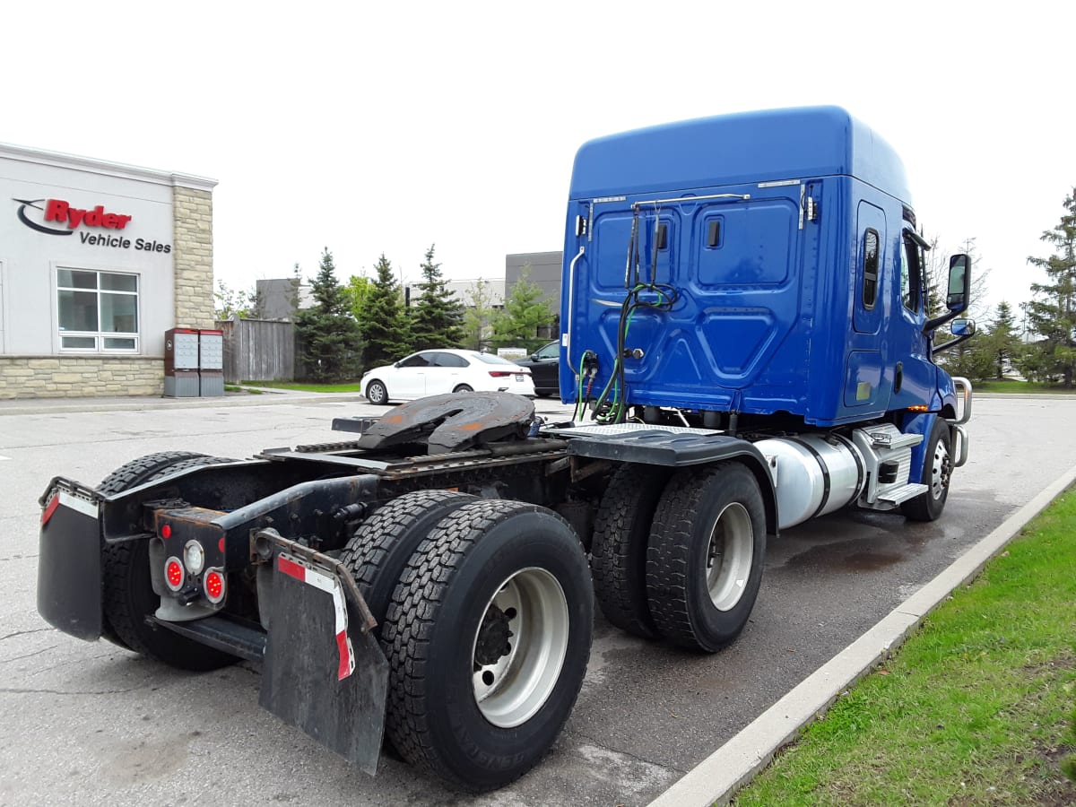 2020 Freightliner/Mercedes NEW CASCADIA 126 281195