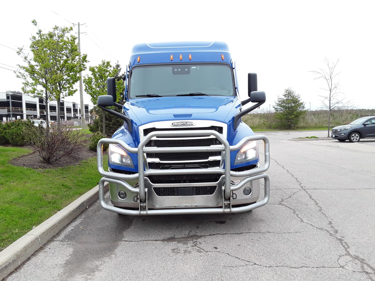 2020 Freightliner/Mercedes NEW CASCADIA 126 281195