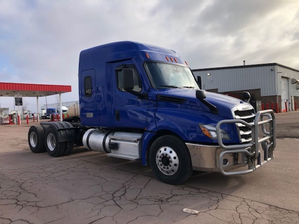 2020 Freightliner/Mercedes NEW CASCADIA 126 281343