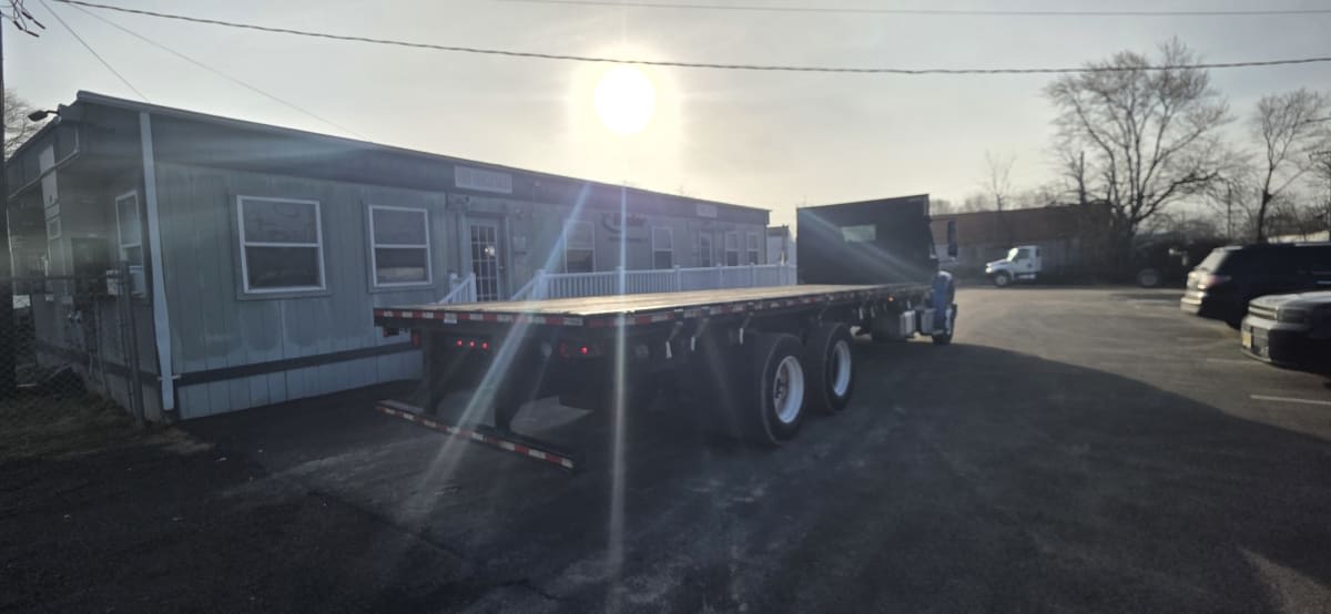 2020 Freightliner/Mercedes M2 106 281390