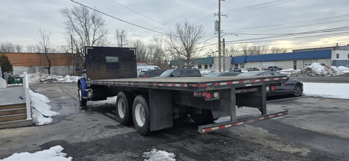 2021 Freightliner/Mercedes M2 106 281395