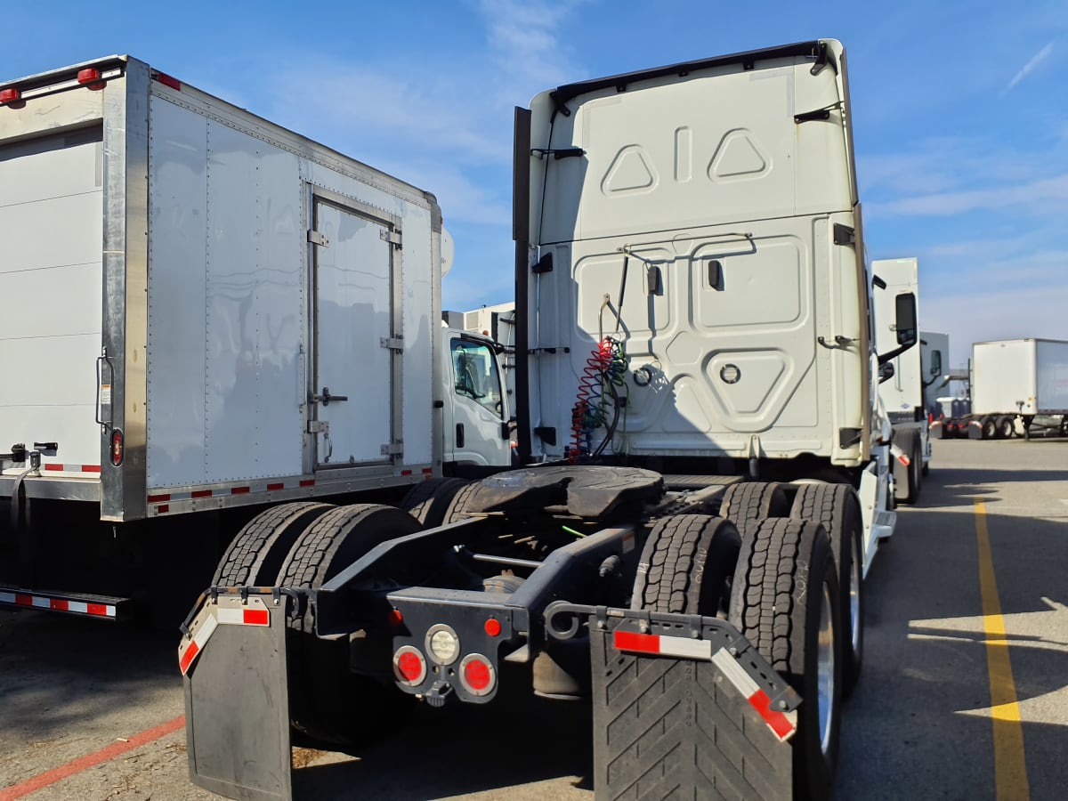 2020 Freightliner/Mercedes NEW CASCADIA PX12664 281607