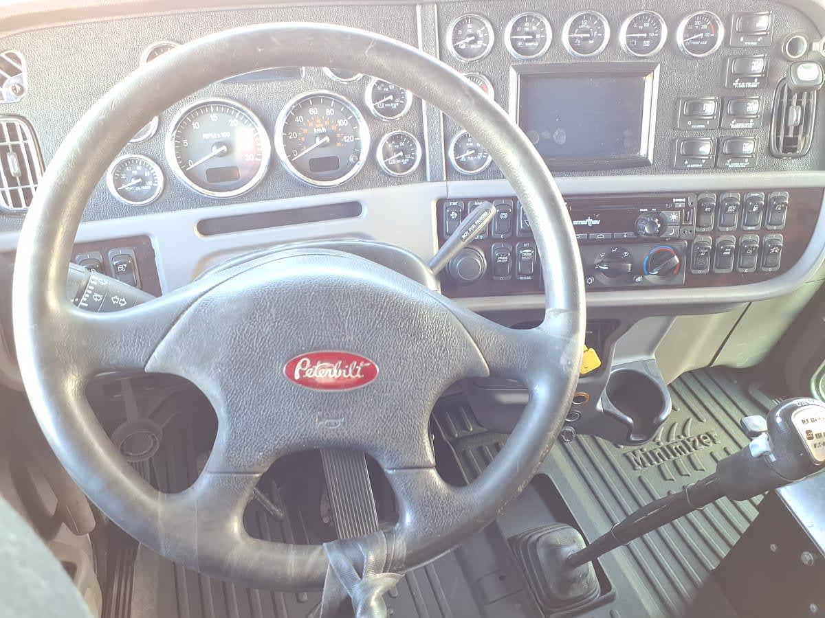 2020 Peterbilt 389 281633