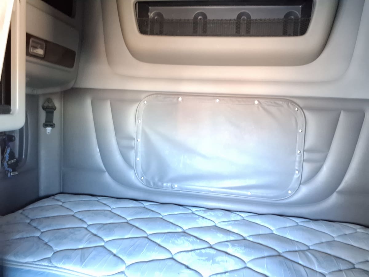 2020 Peterbilt 389 281633