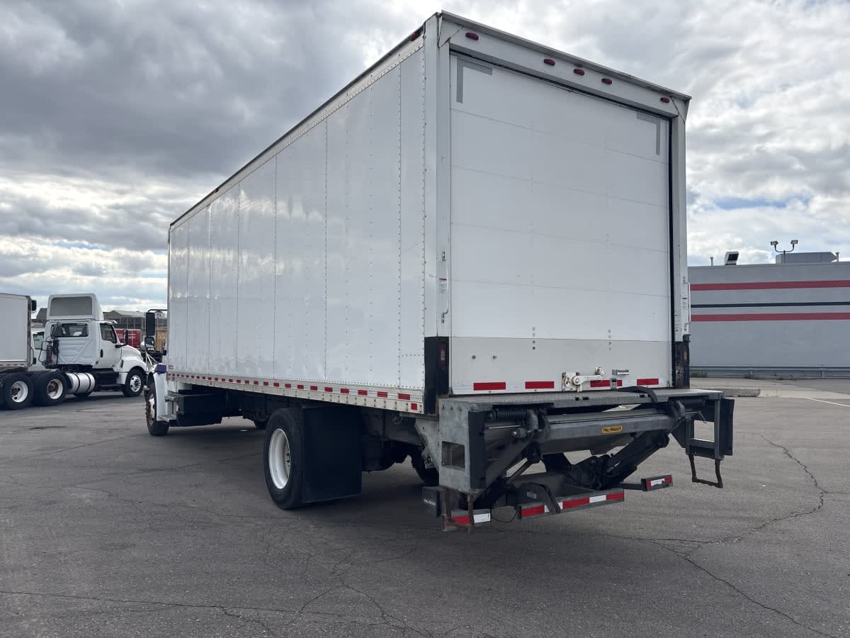 2020 Freightliner M2 106 in Taylor, MI — photo 6