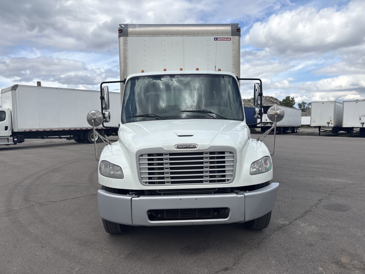 2020 Freightliner M2 106 in Taylor, MI — photo 2
