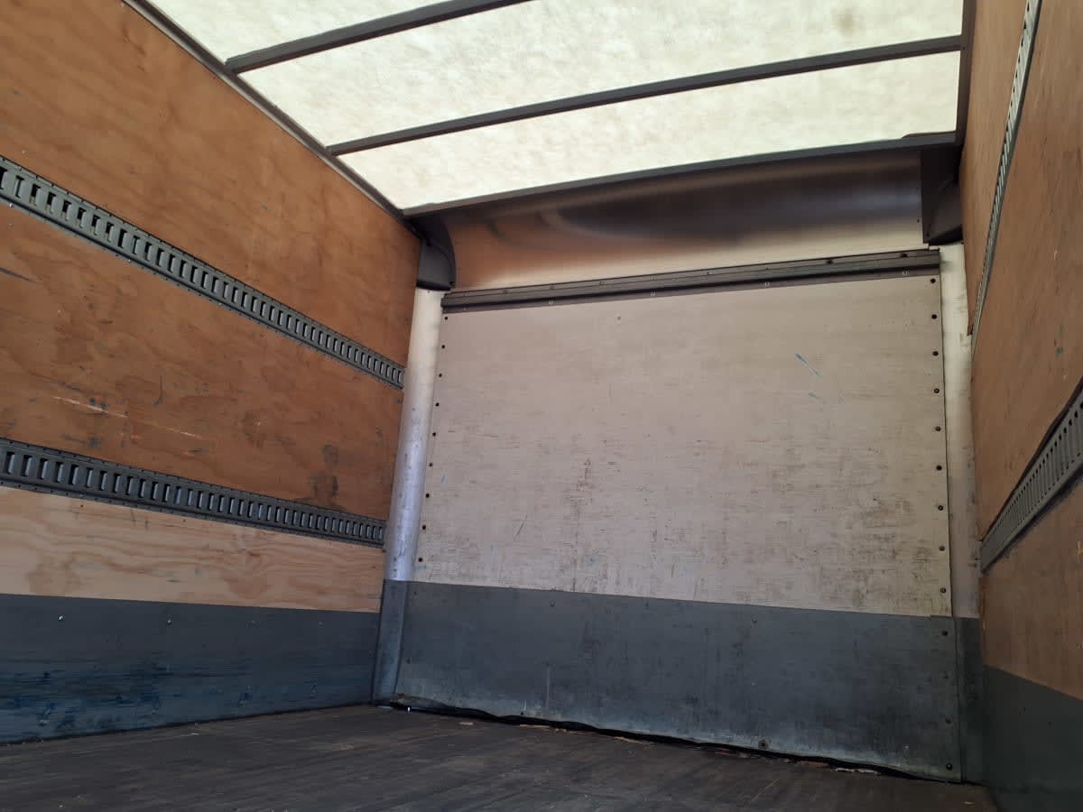 2020 Freightliner/Mercedes M2 106 282322