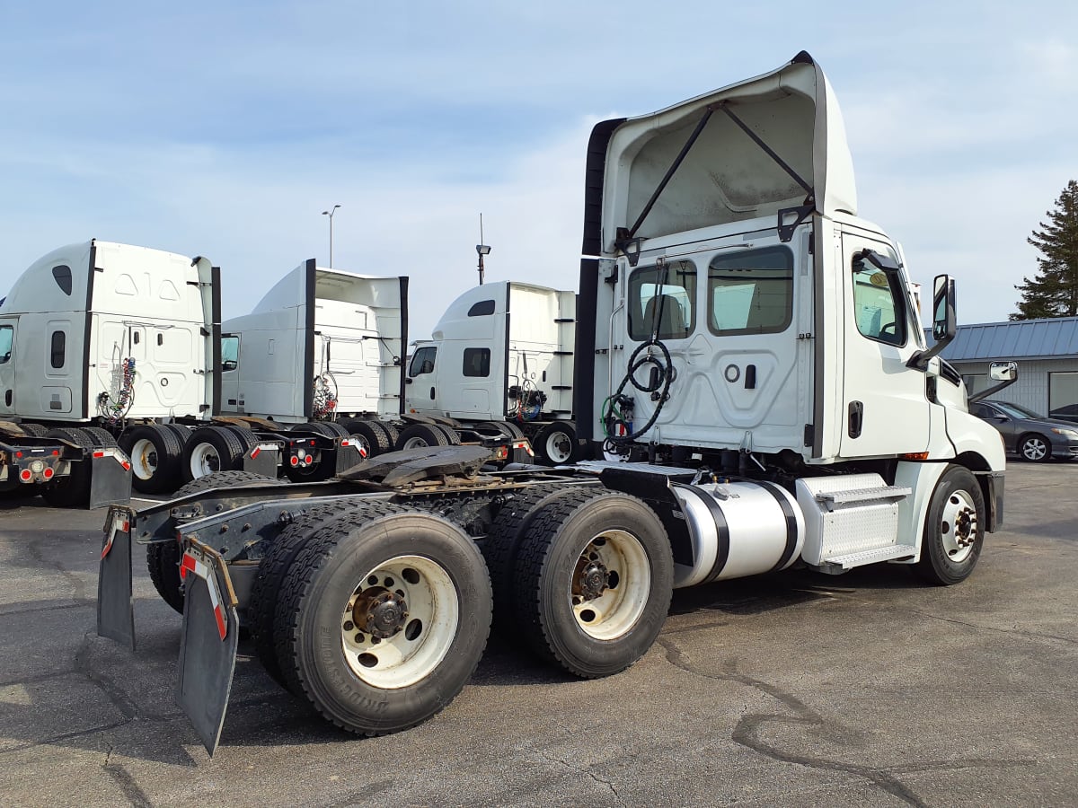 2020 Freightliner/Mercedes NEW CASCADIA PX12664 282351