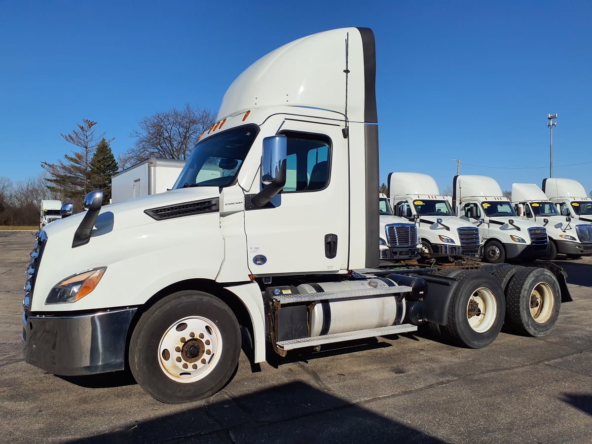 2020 Freightliner/Mercedes NEW CASCADIA PX12664 282353