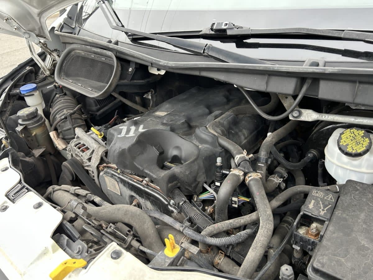 2019 Ford Motor Company T350 HI ROOF METRO 282355